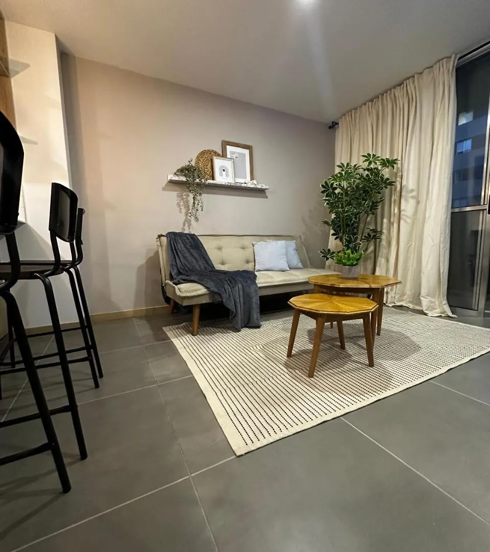 3 Habitaciones Grande Y Comodo Poblado Medellin 0*,  Colombia