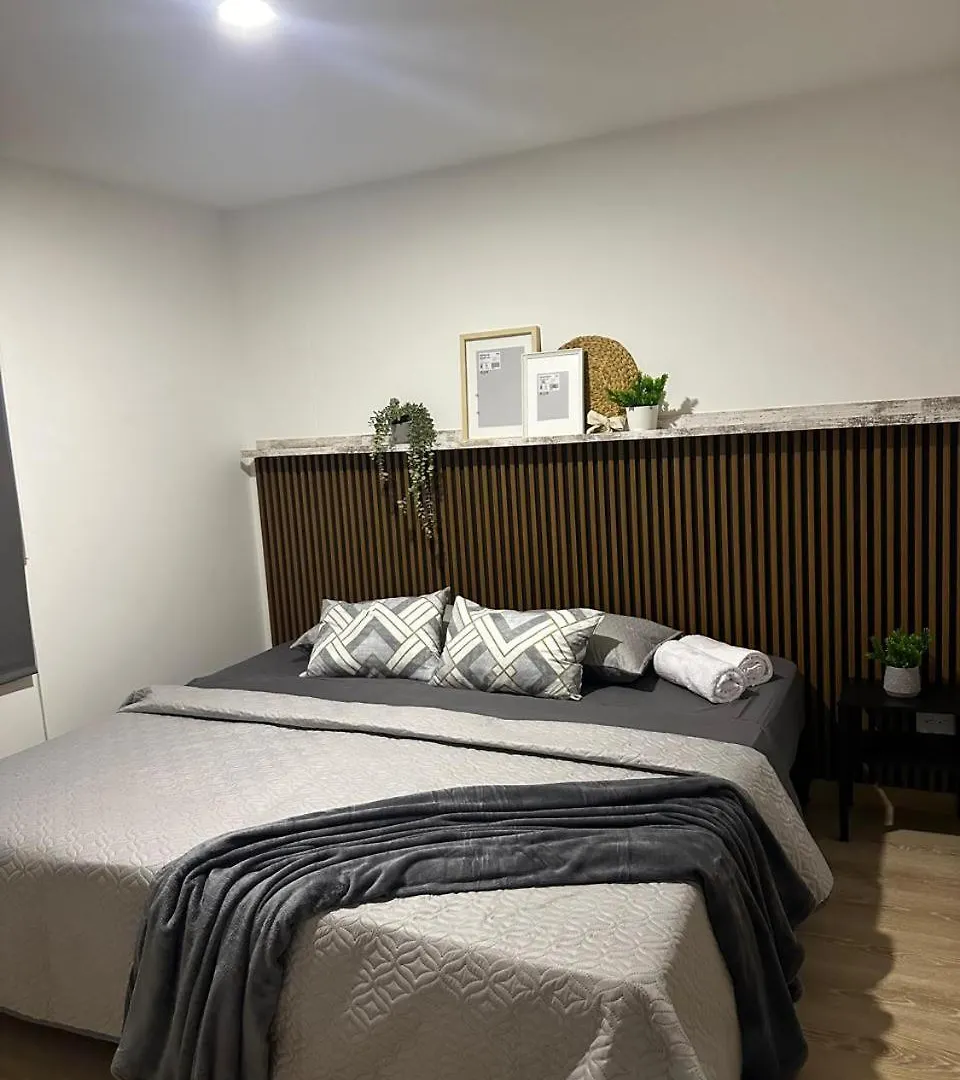 3 Habitaciones Grande Y Comodo Poblado Medellín
